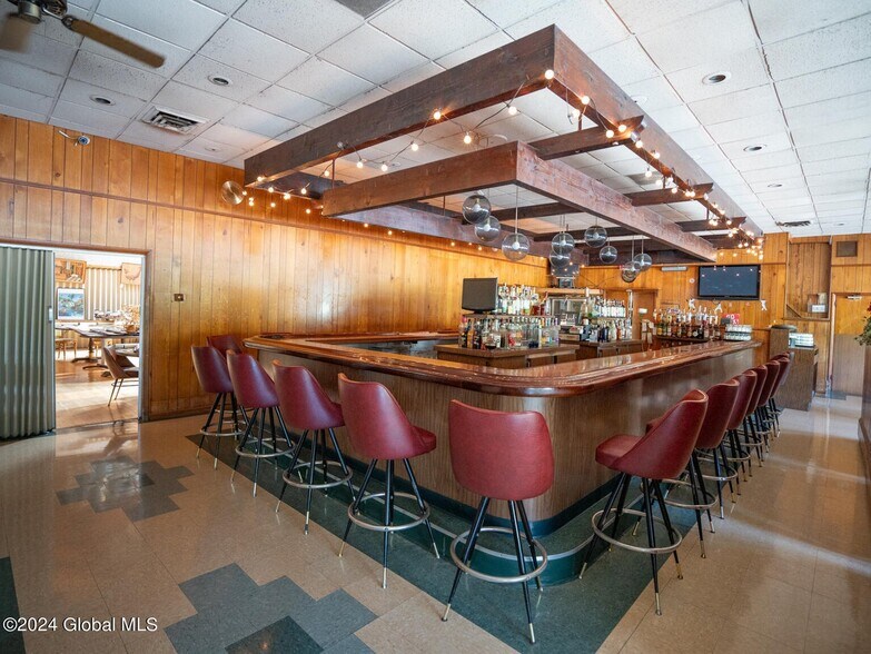 More Photos Of 1006 NY-9H Rt, Ghent Restaurant For Sale