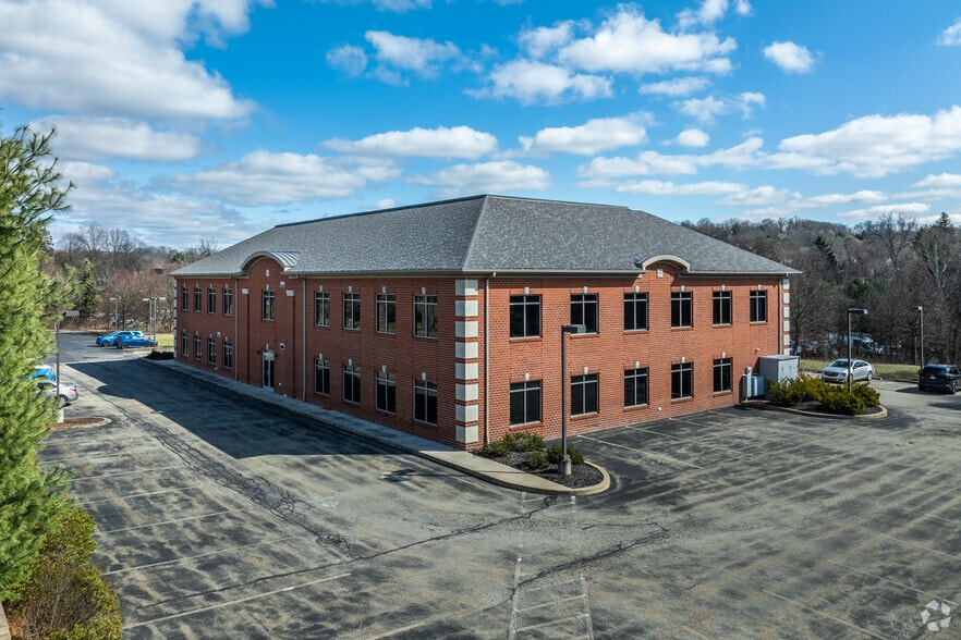 More Photos Of 451 Valleybrook Rd, Canonsburg Office For Lease