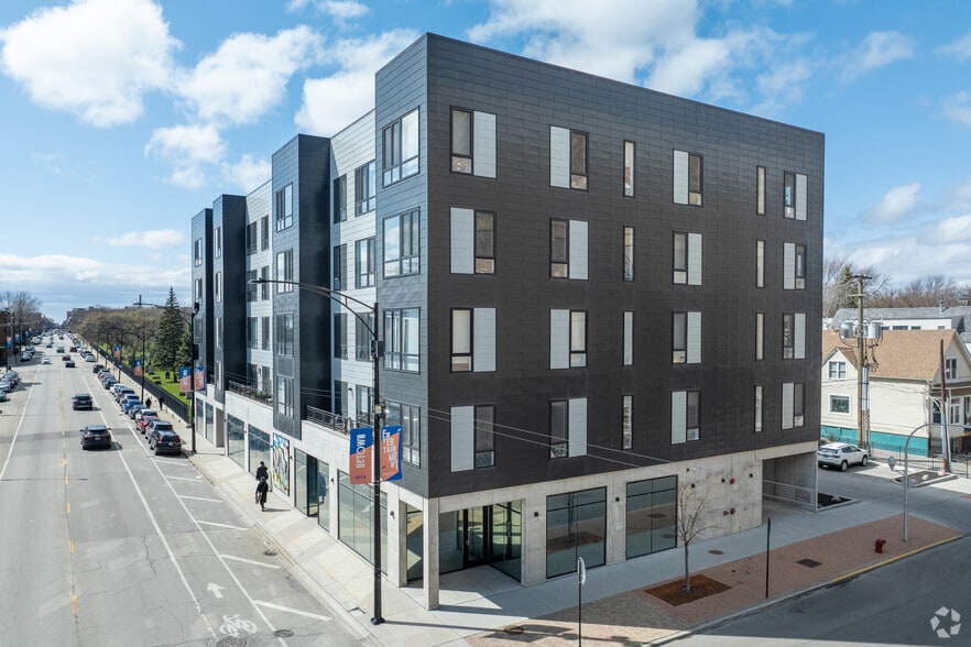 More Photos Of 1242 W Lawrence Ave, Chicago Apartments For Sale