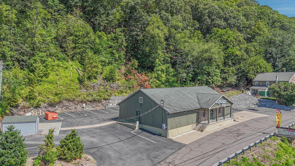 More Photos Of 1477 W Main St, Plymouth Bar For Sale