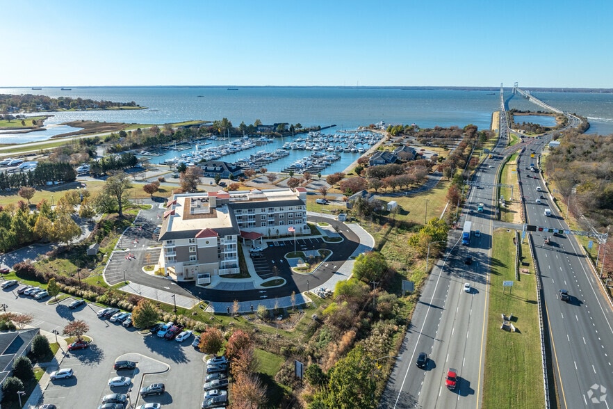 More Photos Of 214 Pier 1 Rd, Stevensville Apartments For Sale