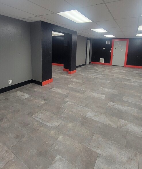 More Photos Of 1244 NW 4th St, Oklahoma City Warehouse For Lease