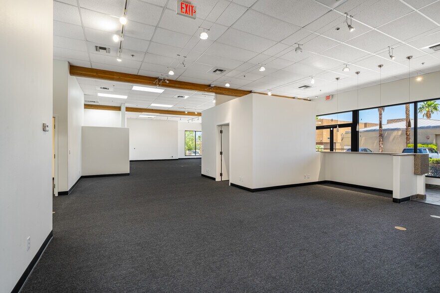 More Photos Of 70225 Highway 111, Rancho Mirage Storefront Retail Office For Lease