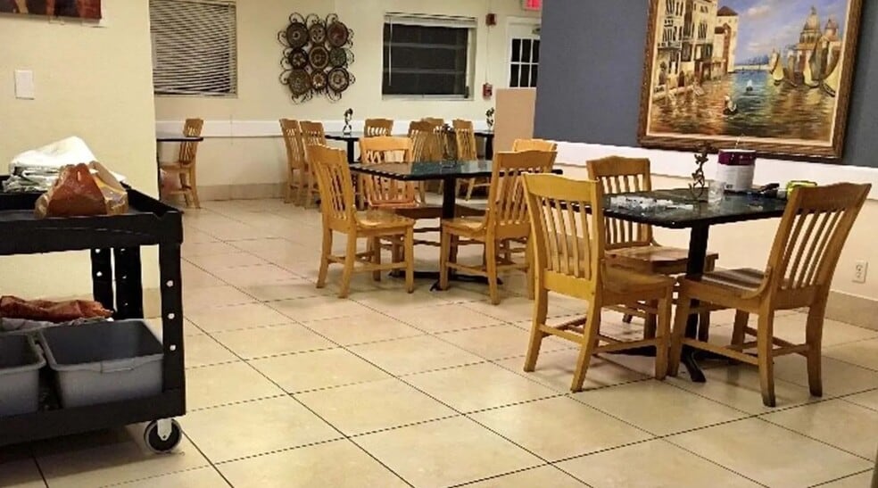 More Photos Of 801 SW 10th Dr, Pompano Beach Skilled Nursing Facility For Sale