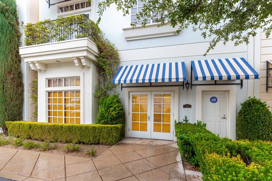 More Photos Of 6415 S Tenaya Way, Las Vegas Light Distribution For Lease