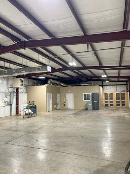 More Photos Of 220 Production Ave, Madison Warehouse For Lease