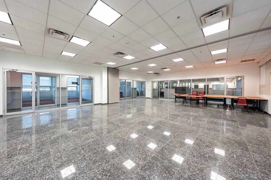 More Photos Of 2544 Borough Pl, Woodside Warehouse For Sale
