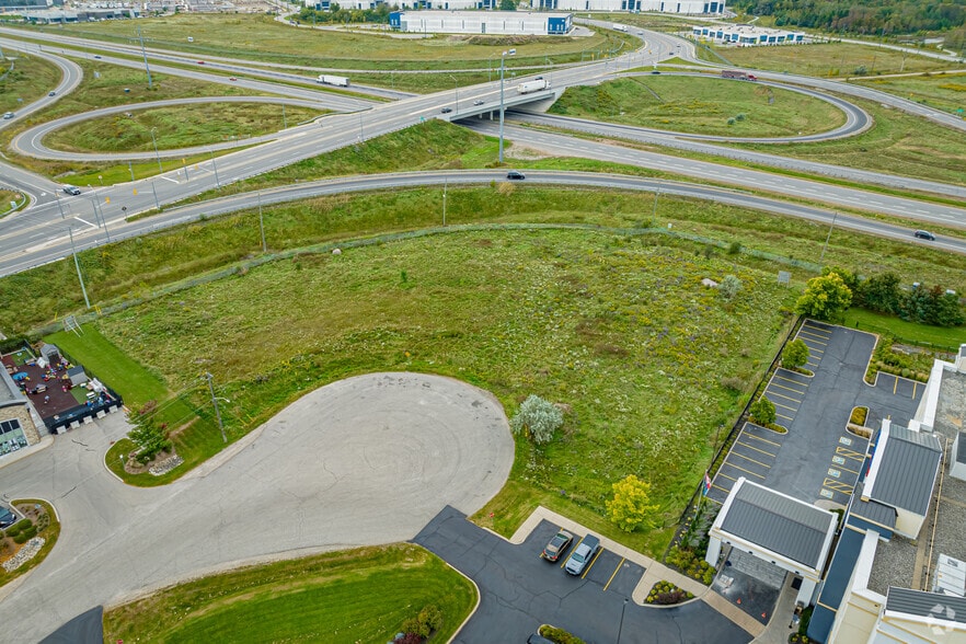 More Photos Of 40-50 Cowan Pl, Guelph Storefront For Lease