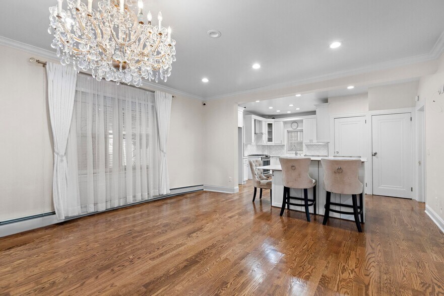 More Photos Of 2814-2819 Summit Ave, Union City Apartments For Sale