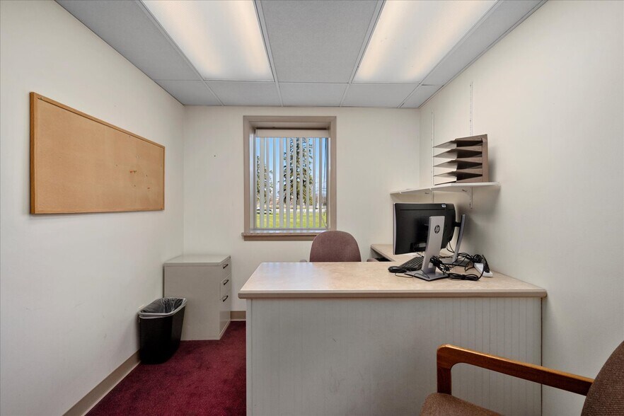 More Photos Of 1660 Champlin Ave, Utica Office Residential For Sale