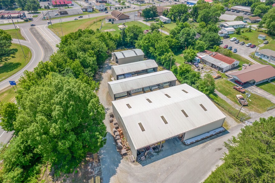 More Photos Of 801 Larry Byrd Rd, Kingston Light Distribution For Sale