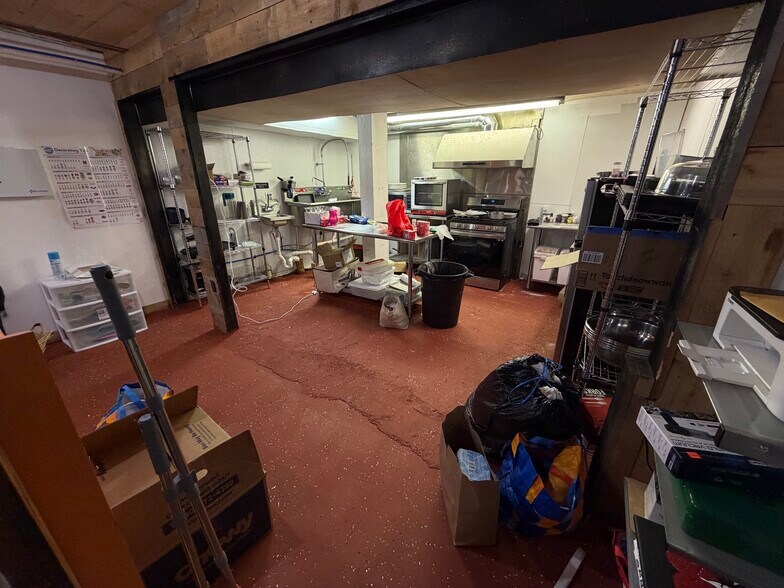 More Photos Of 23 Spring St, Dexter Office For Sale