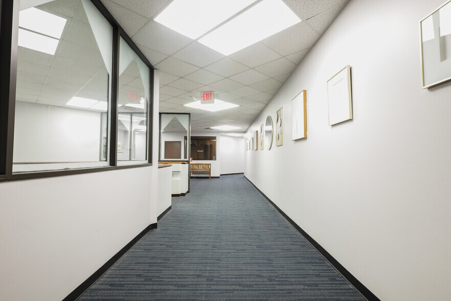 More Photos Of 4000 Garth Rd, Baytown Medical For Sale