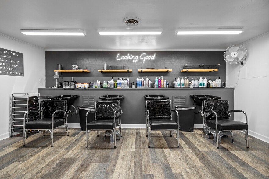 More Photos Of 1612 Milan Rd, Sandusky Freestanding For Sale