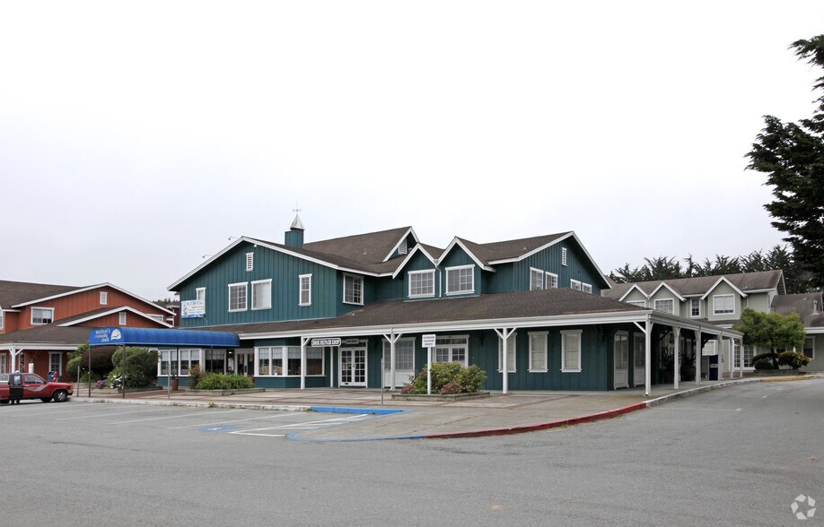 More Photos Of 225 Cabrillo Hwy S, Half Moon Bay Unknown For Lease