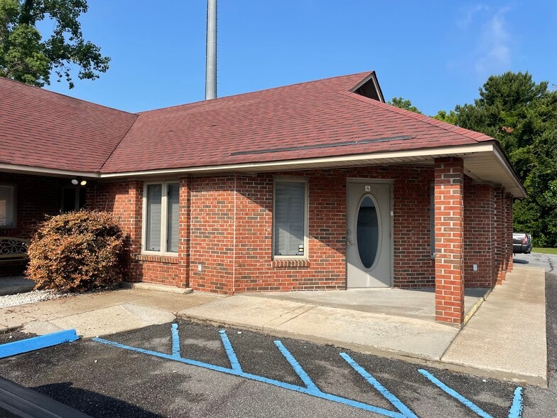 Primary Photo Of 3844 Leeds Ave, North Charleston Office For Lease