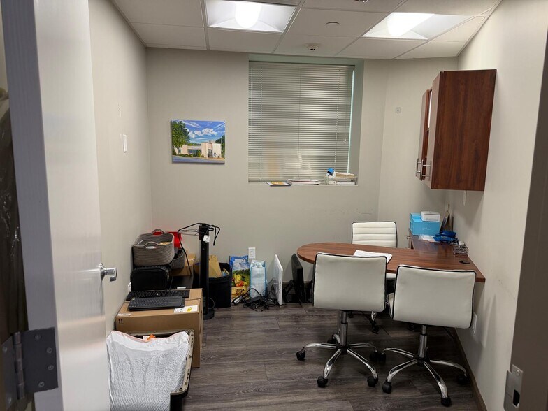 More Photos Of 131 Central Ave, Tarrytown Medical For Sale