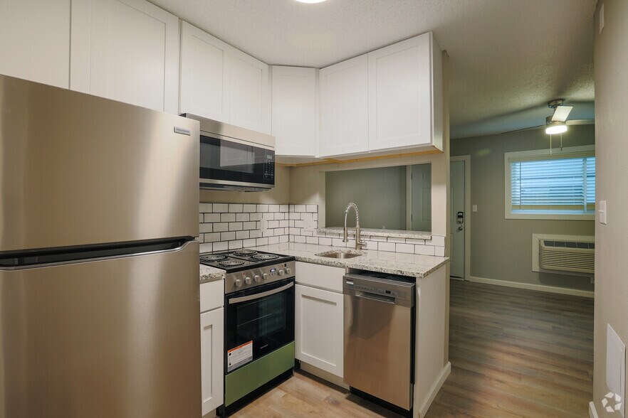 More Photos Of 425 W Taft St, Wichita Apartments For Sale