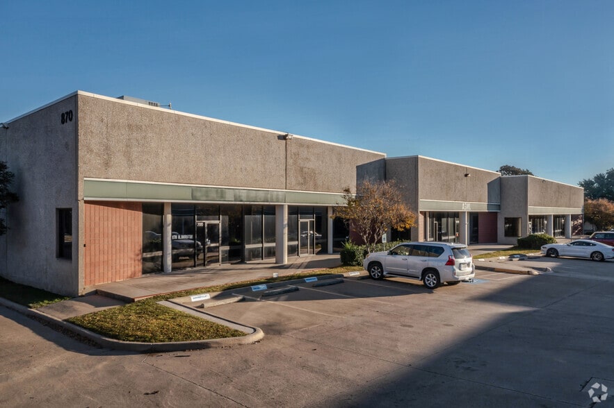 More Photos Of 850 N Dorothy Dr, Richardson Unknown For Lease