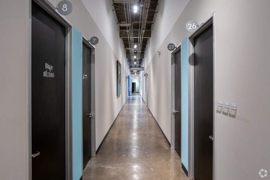 More Photos Of 3420 Rusk St, Houston Loft Creative Space For Sale