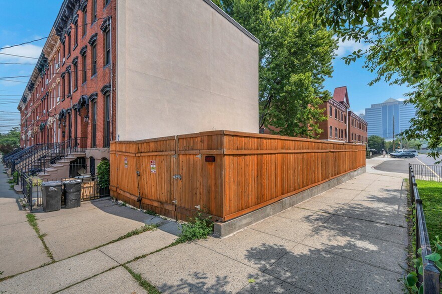 More Photos Of 514 Manila Ave, Jersey City Land For Sale