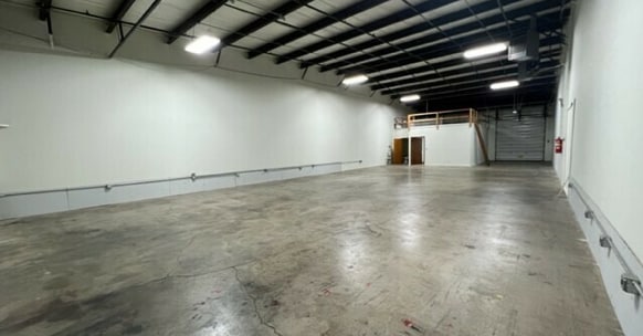 More Photos Of 11416 Kiley Dr, Huntley Warehouse For Sale