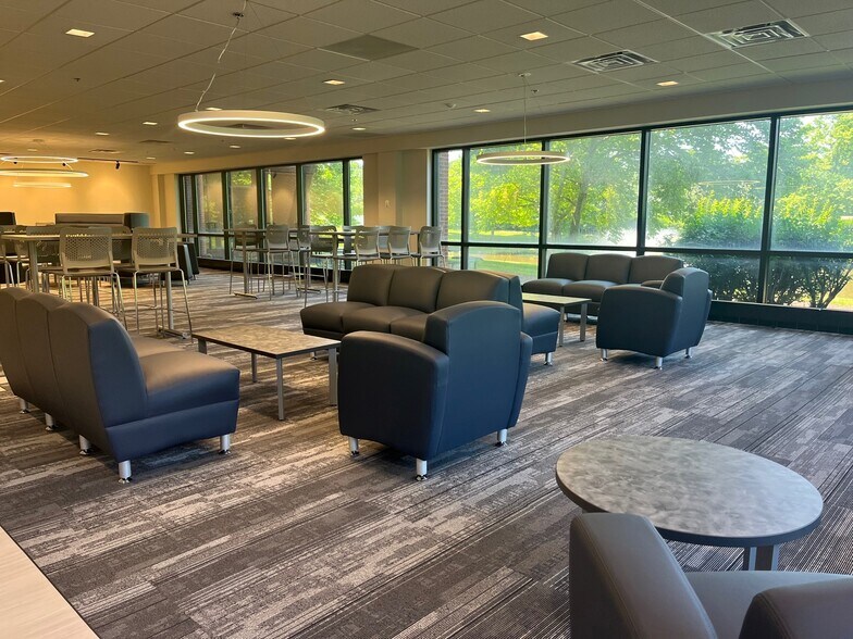 More Photos Of 1350 Campus Pky, Wall Township Office For Lease