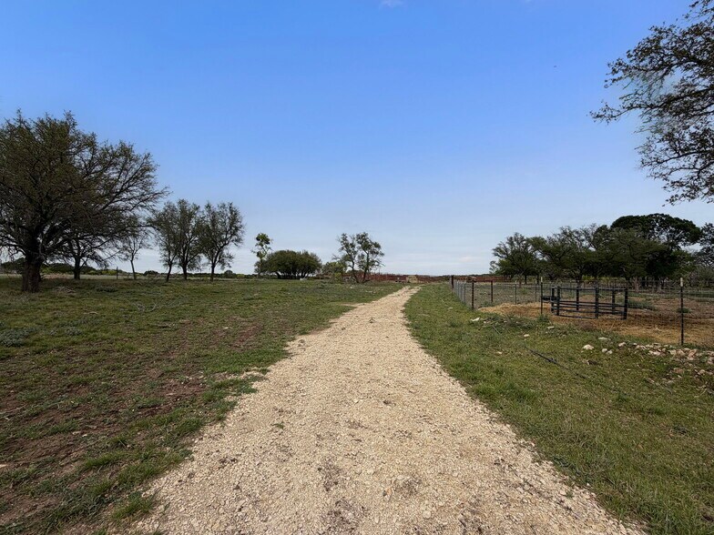 More Photos Of 15040 County Road 2200 rd, Lometa Land For Sale