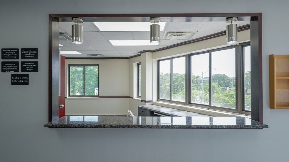 More Photos Of 5847 Francis Lewis Blvd, Oakland Gardens Medical For Sale