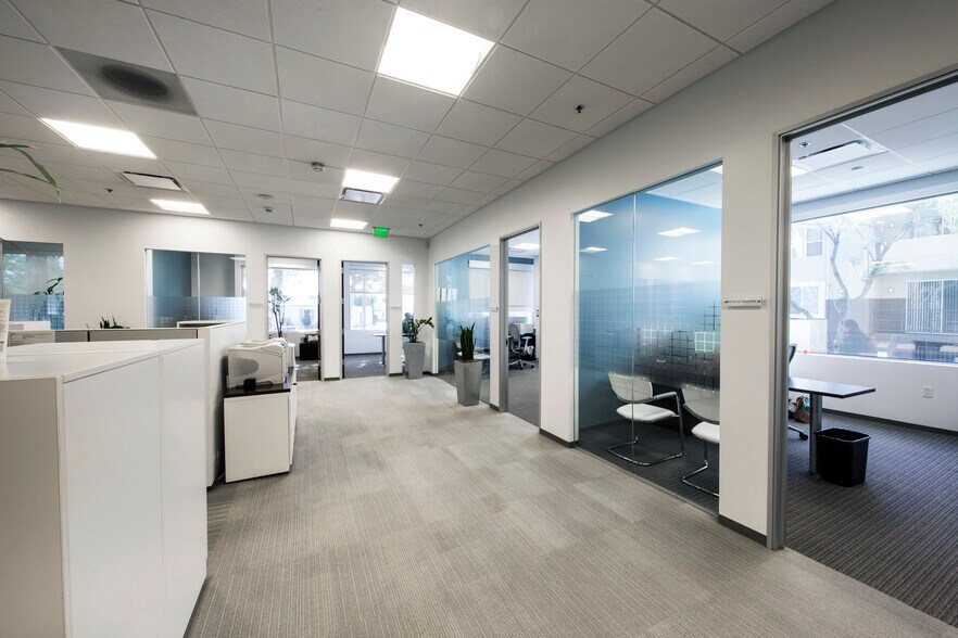 More Photos Of 610 N Hollywood Way, Burbank Loft Creative Space For Sale