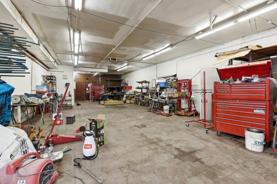 More Photos Of 1210-1214 Santa Fe Dr, Denver Office For Sale