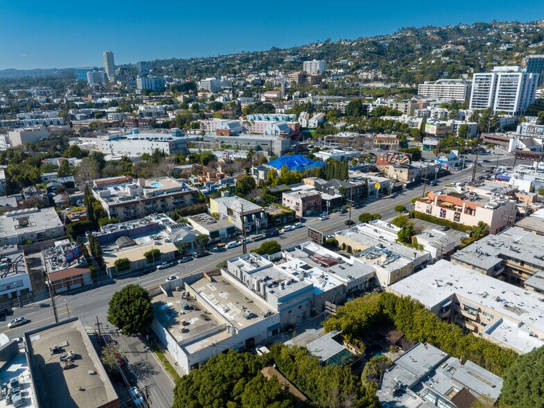 More Photos Of 908-910 N La Cienega Blvd, Los Angeles Storefront Retail Office For Sale