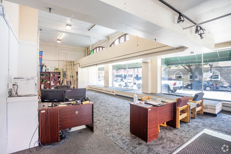 More Photos Of 111 E State St, Ithaca Apartments For Lease