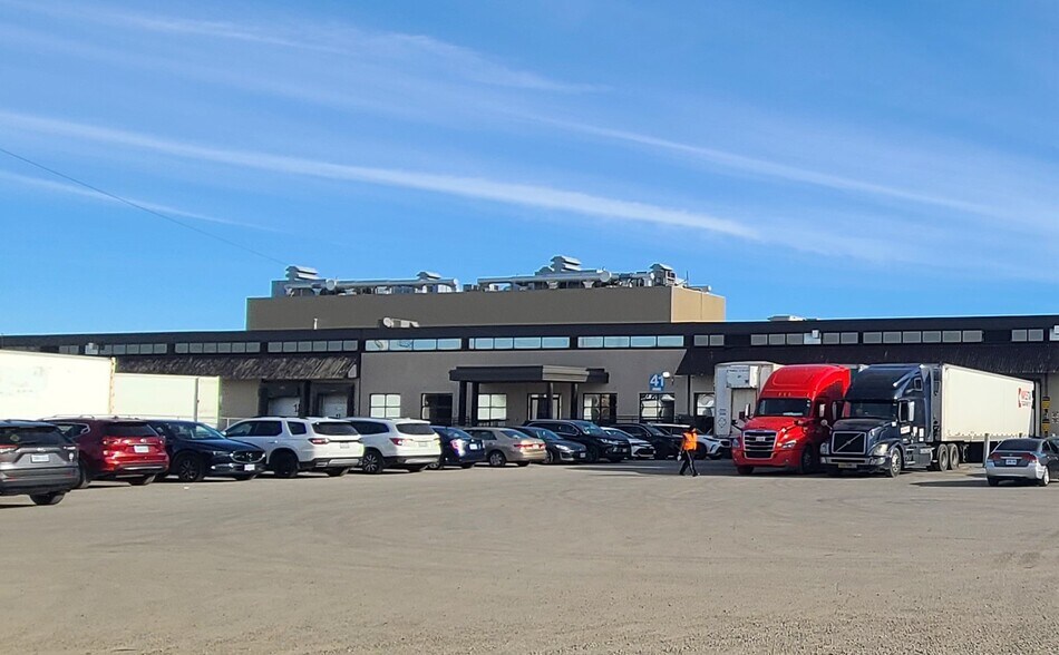 More Photos Of 51-61 Rexdale Blvd, Toronto Distribution For Lease
