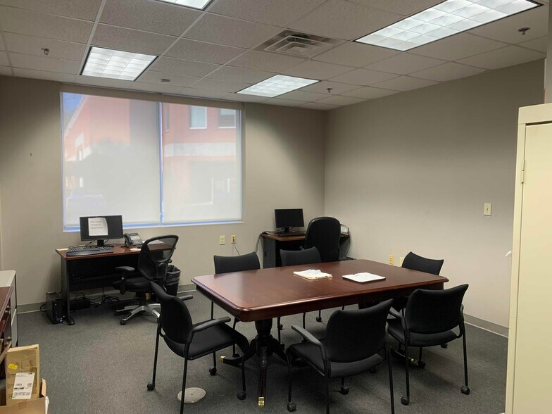 More Photos Of 3110 Moon Station Rd NW, Kennesaw Distribution For Lease