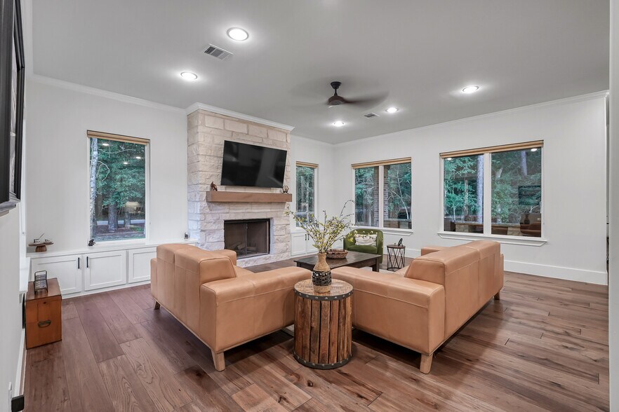 More Photos Of 15937 Stagecoach Rd, Stagecoach Specialty For Sale