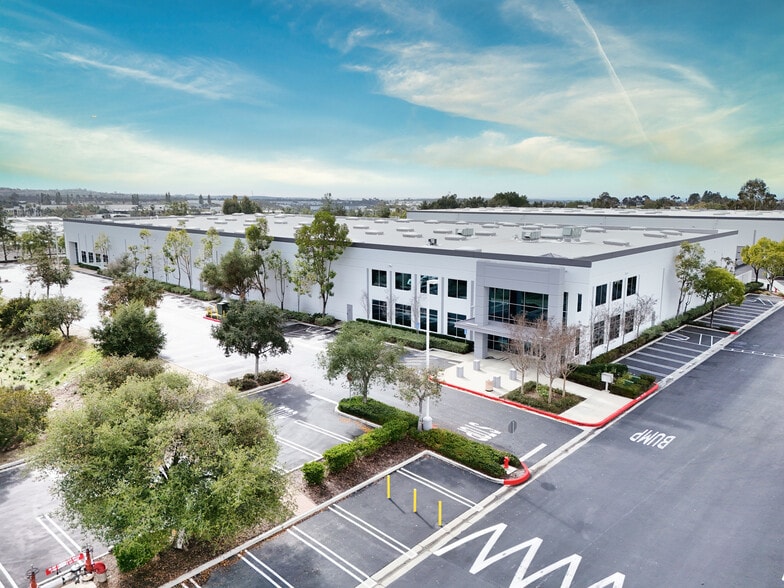 More Photos Of 2765 Progress St, Vista Manufacturing For Lease