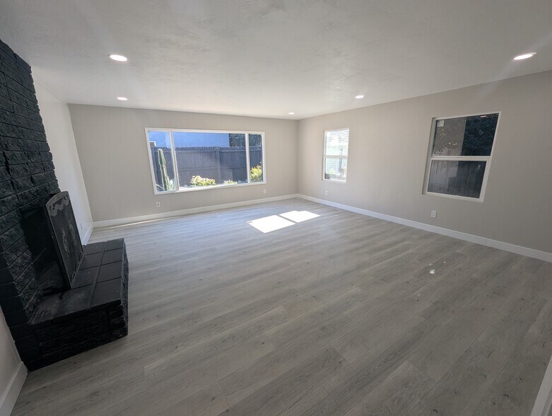 More Photos Of 3448 Cherokee Ave, San Diego Apartments For Sale