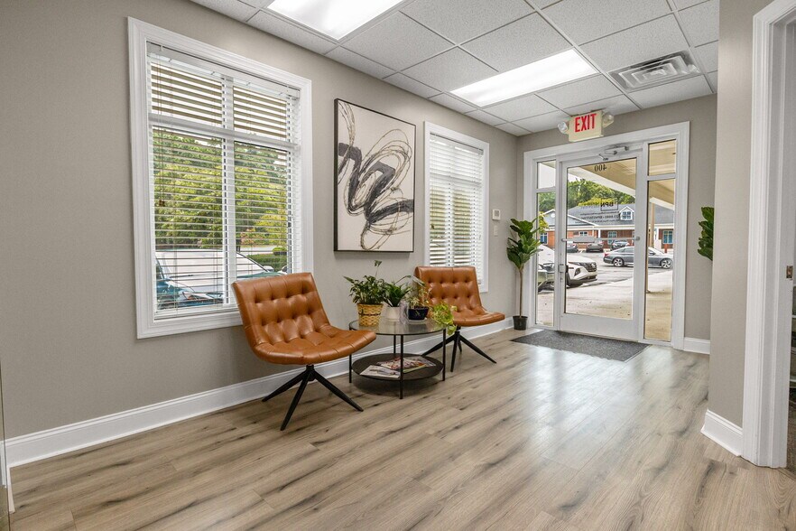 More Photos Of 8037 Corporate Center Dr, Charlotte Office For Sale