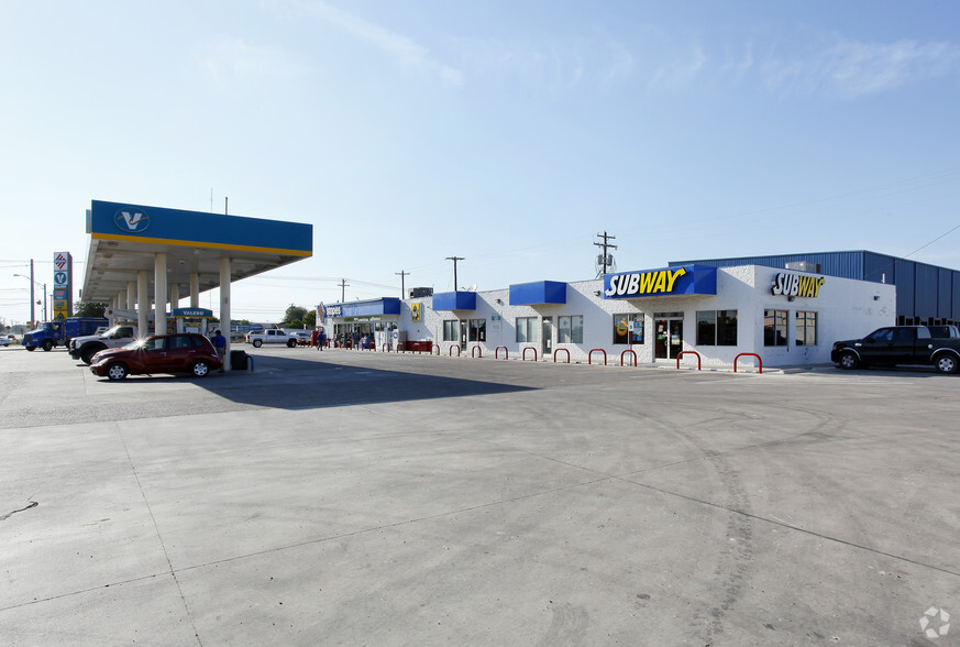 Primary Photo Of 1510 W Military Hwy, Pharr Convenience Store For Lease