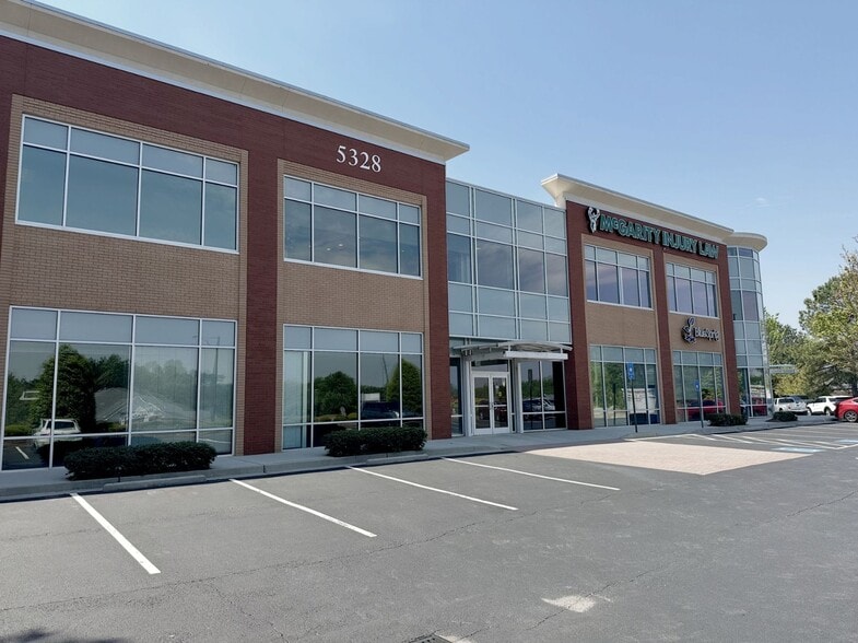 More Photos Of 5328 Lanier Islands Pky, Buford Medical For Lease