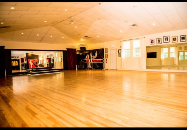 More Photos Of 345 Trapelo Rd, Belmont Loft Creative Space For Sale