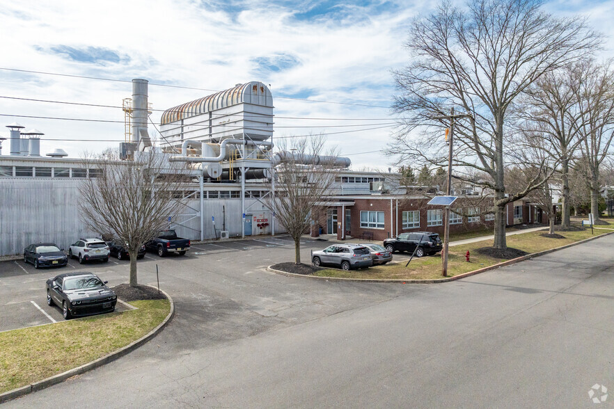 Primary Photo Of 3 Litho Rd, Lawrenceville Manufacturing For Sale