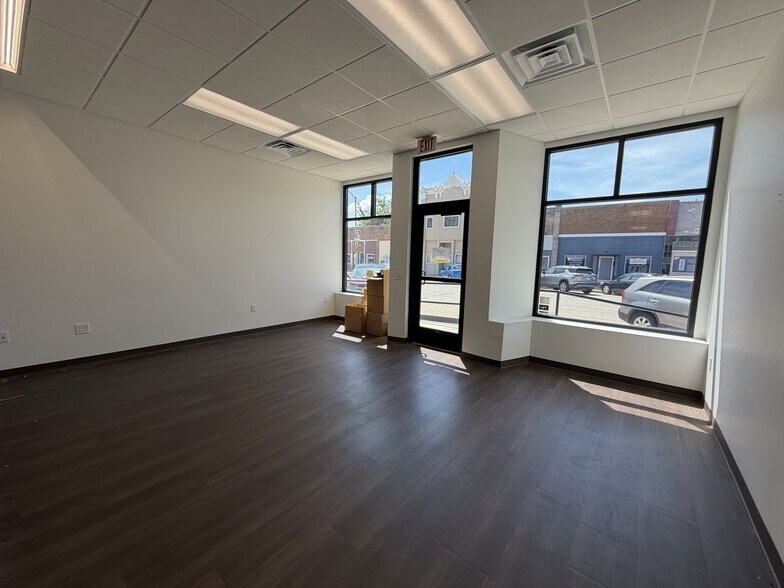 More Photos Of 121 N Main St, Janesville Storefront Retail Office For Sale