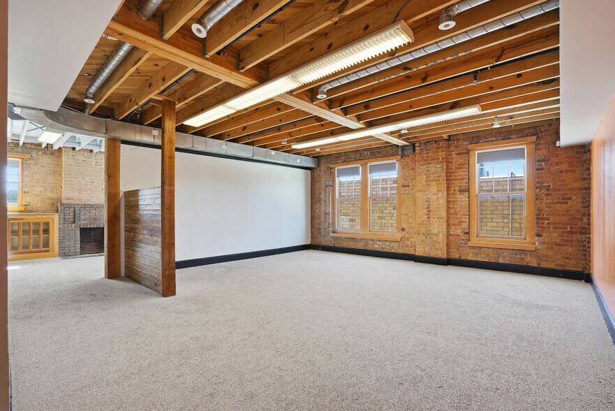 More Photos Of 1200 W Magnolia Ave, Fort Worth Office For Lease