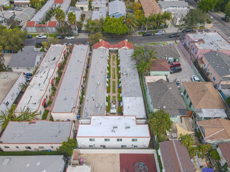 More Photos Of 4212-4216 1/2 Lockwood Ave, Los Angeles Apartments For Sale