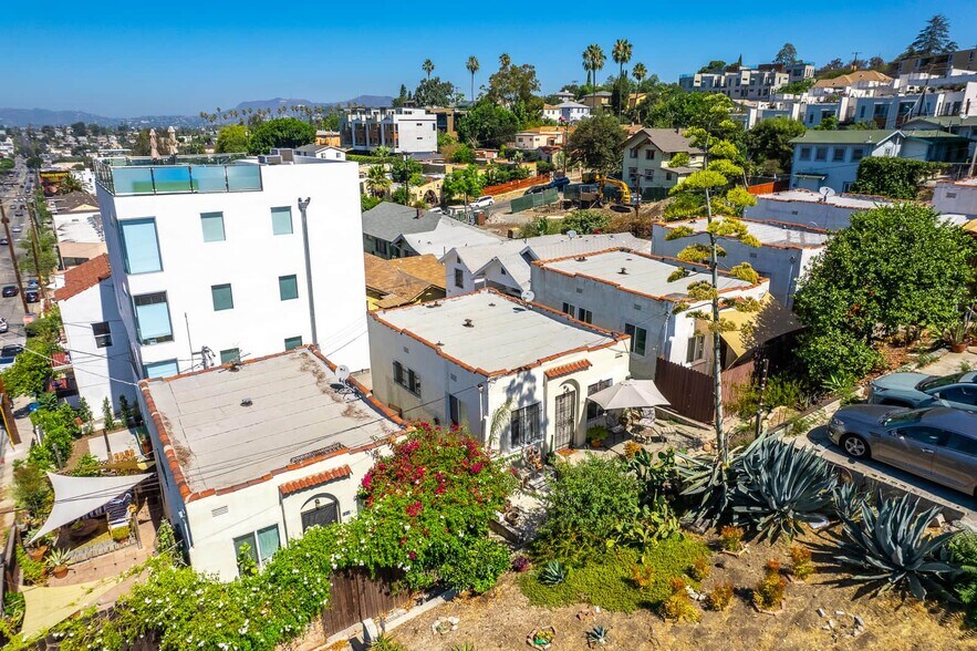 More Photos Of 1303 Lilac Terrace, Los Angeles Apartments For Sale