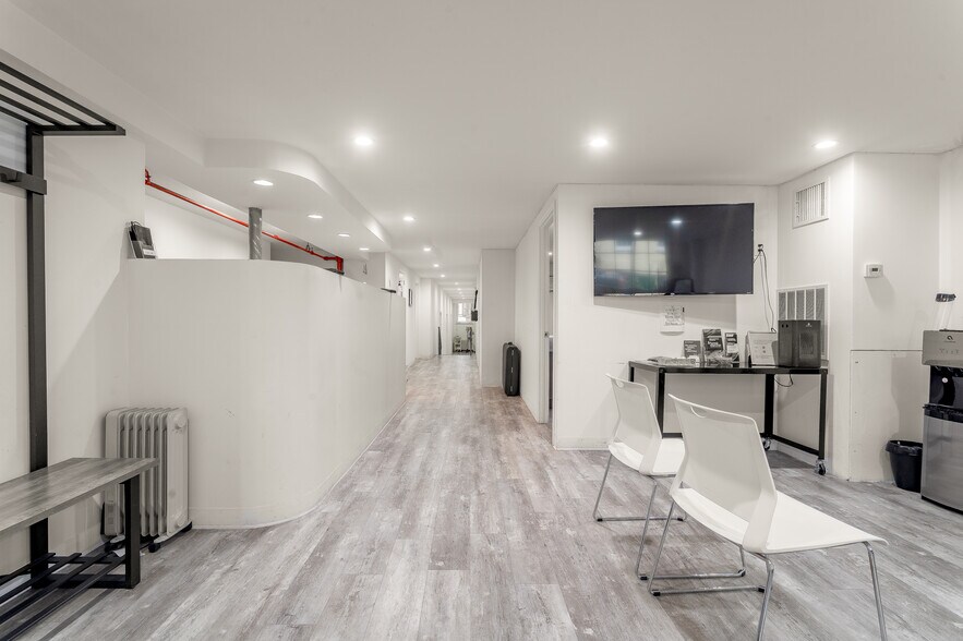 More Photos Of 179 Sullivan St, New York Apartments For Lease