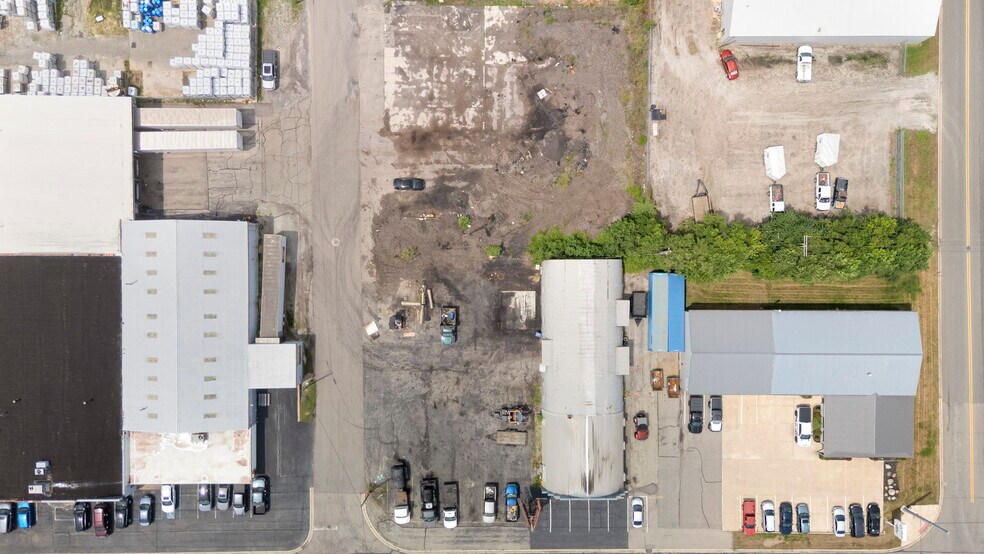 More Photos Of 310 Argonne Rd, Warsaw Warehouse For Sale