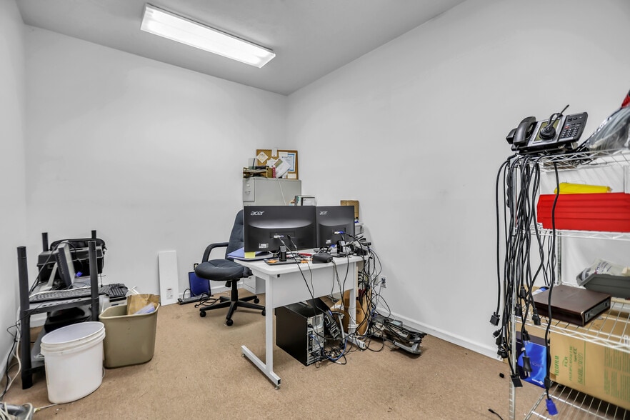 More Photos Of 5 Industrial Park Dr, Hendersonville Freestanding For Sale